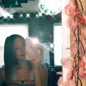 Meet your Posher, Ariana